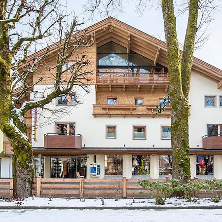 Apartment Rainer - Mittendrin Soll Exterior photo
